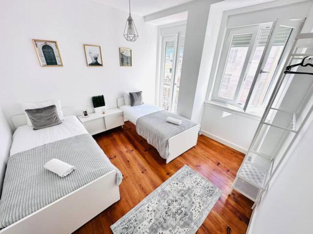 Lisbon Large City Flat Up 8Pp Exterior photo