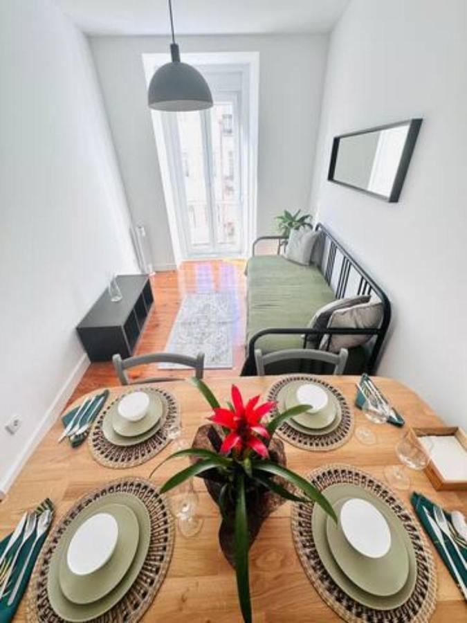 Lisbon Large City Flat Up 8Pp Exterior photo